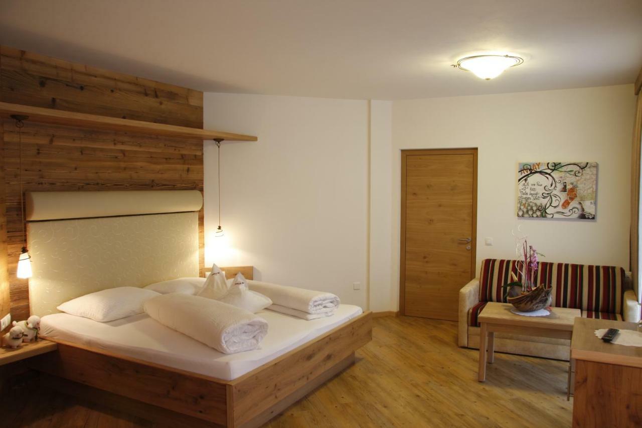 Hotel Nussbaumerhof *** Роденґо Екстер'єр фото