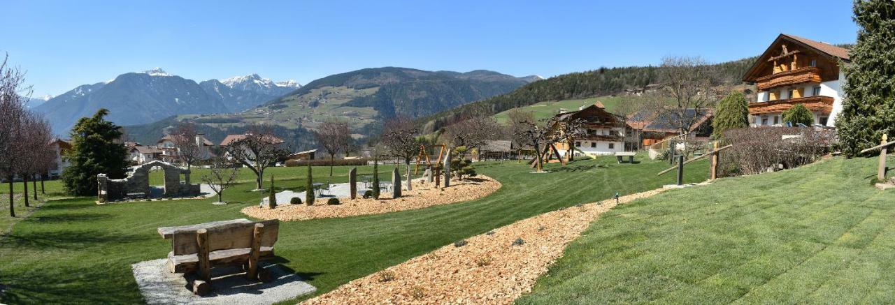 Hotel Nussbaumerhof *** Роденґо Екстер'єр фото